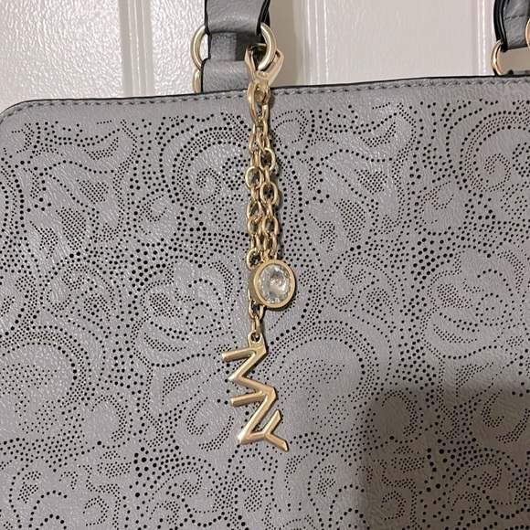 Marc New York Andrew Marc Tote Bag - Picture 4 of 14